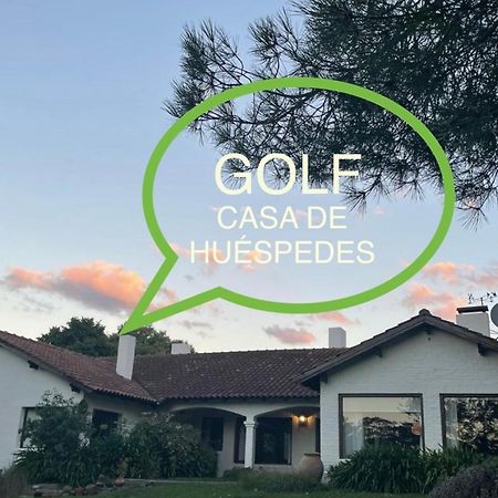 Golf - Casa De Huespedes Villa Tandil Ngoại thất bức ảnh