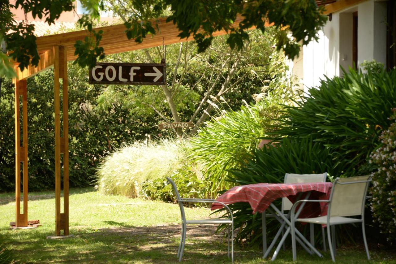 Golf - Casa De Huespedes Villa Tandil Ngoại thất bức ảnh
